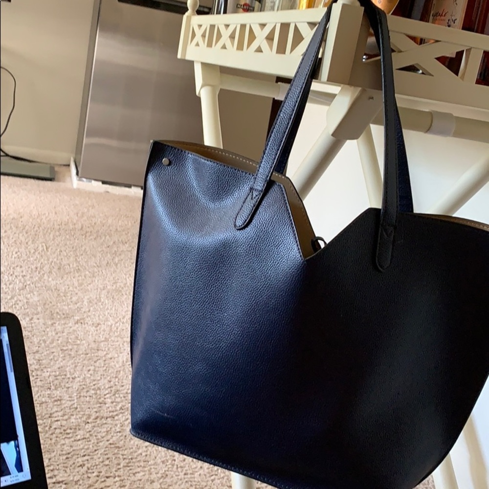 Neiman Marcuz Shoulder Bag - Picture 2 of 3
